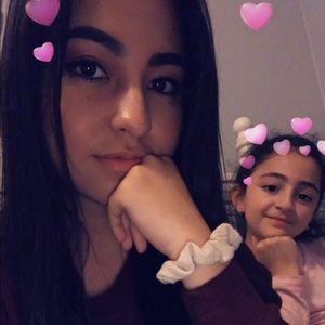 Meet your Posher, Maria